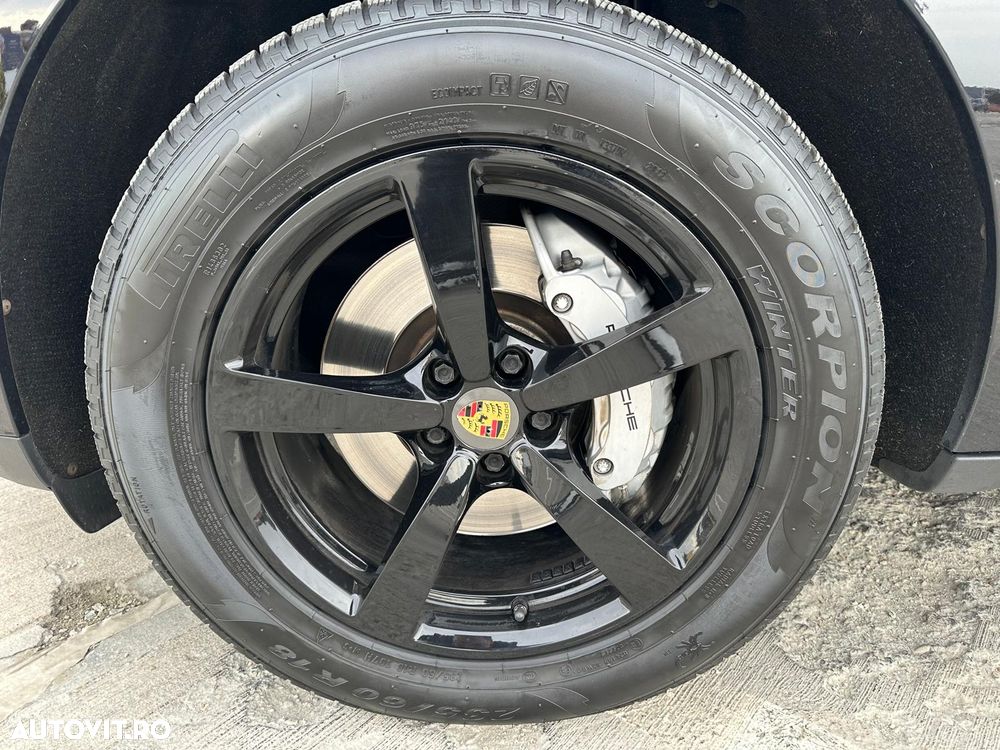 Porsche Macan - 15