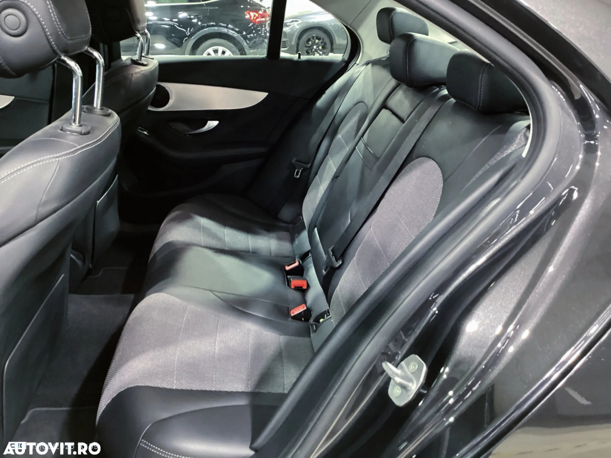 Mercedes-Benz C 300 e 9G-TRONIC - 7