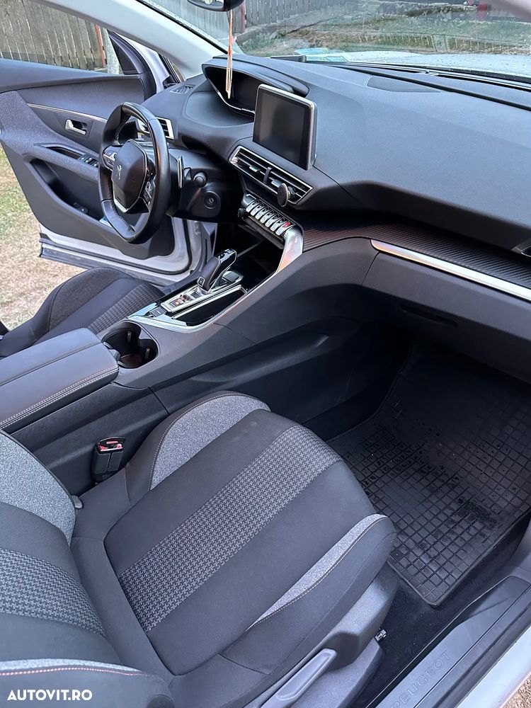 Peugeot 5008 1.5 BlueHDI s&s EAT8 Active - 12