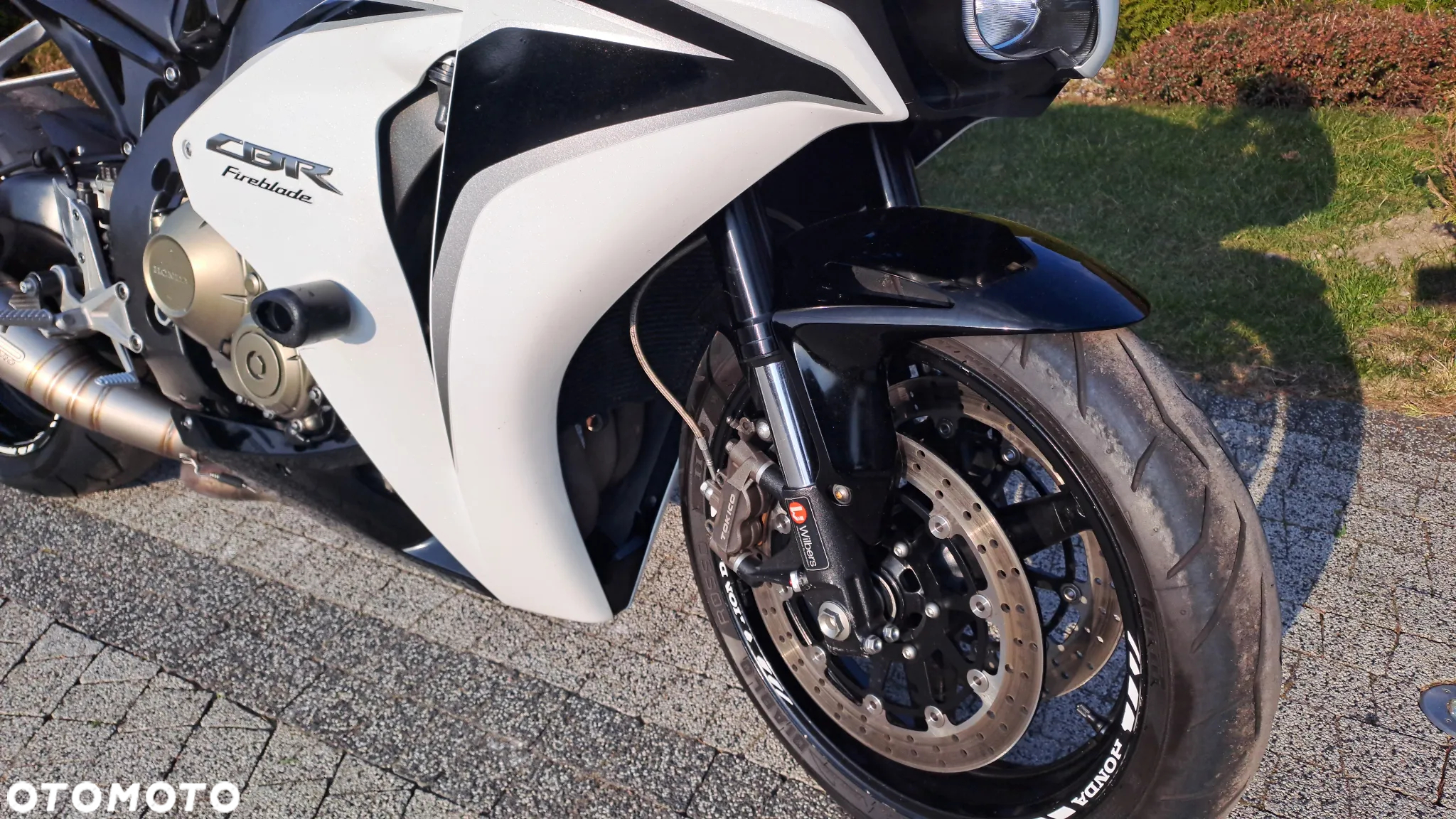 Honda CBR - 25