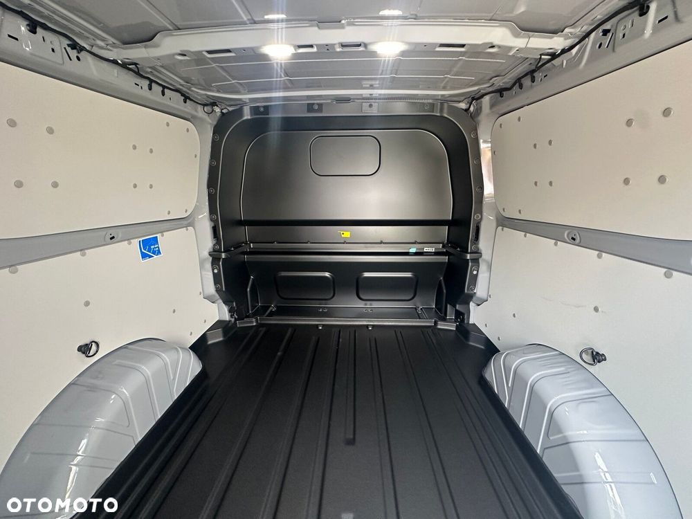 Volkswagen Transporter Furgon Plus - 26