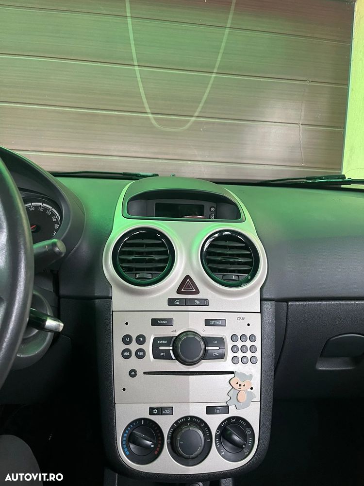 Opel Corsa - 13