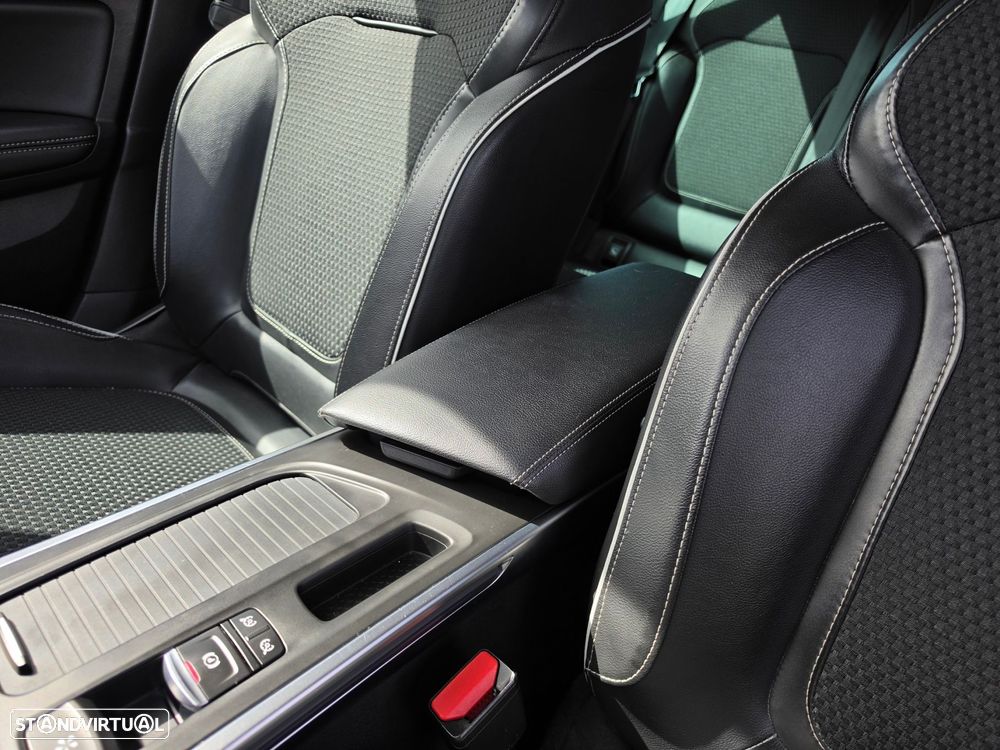 Renault Mégane 1.5 Blue dCi Bose Edition - 12