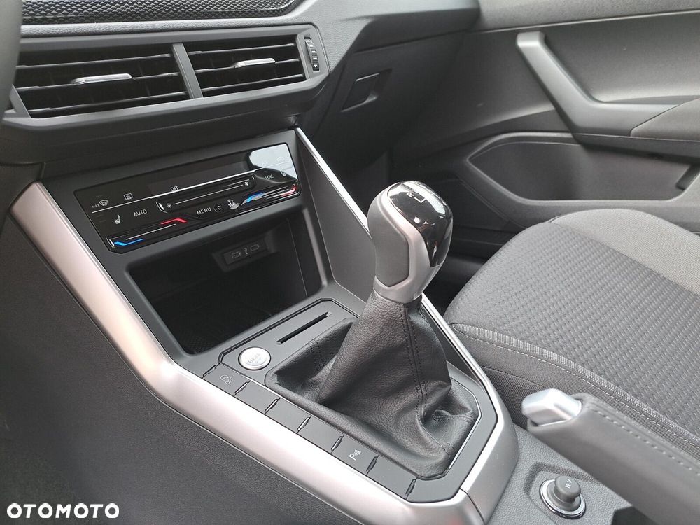 Volkswagen Taigo - 15