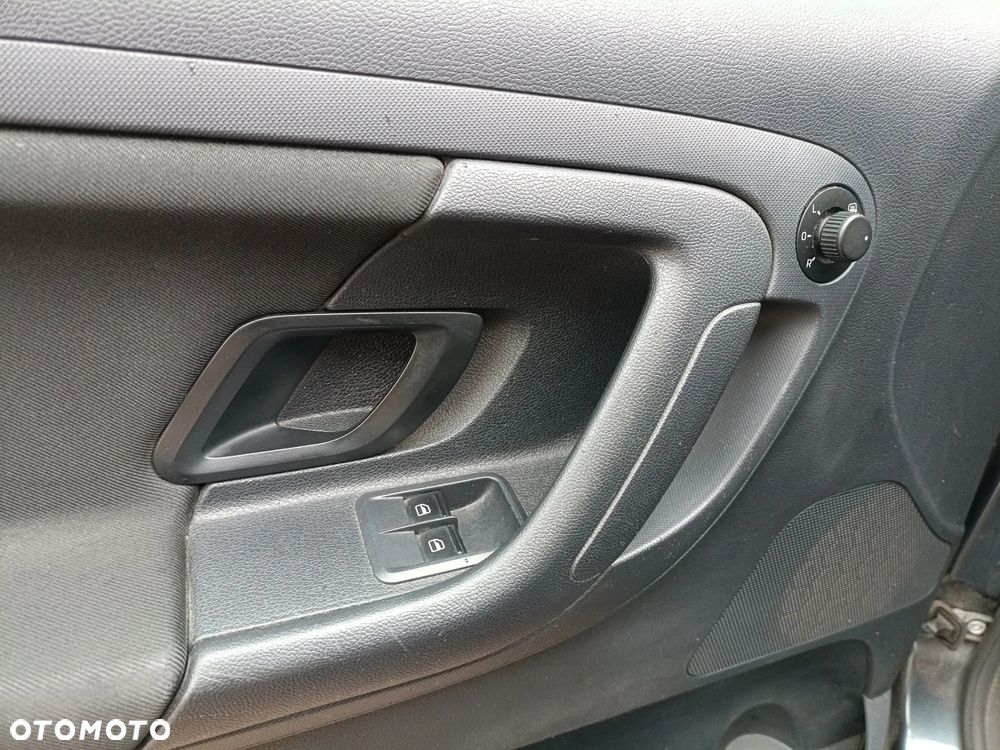 Skoda Fabia 1.2 TSI STYLE EDITION - 12