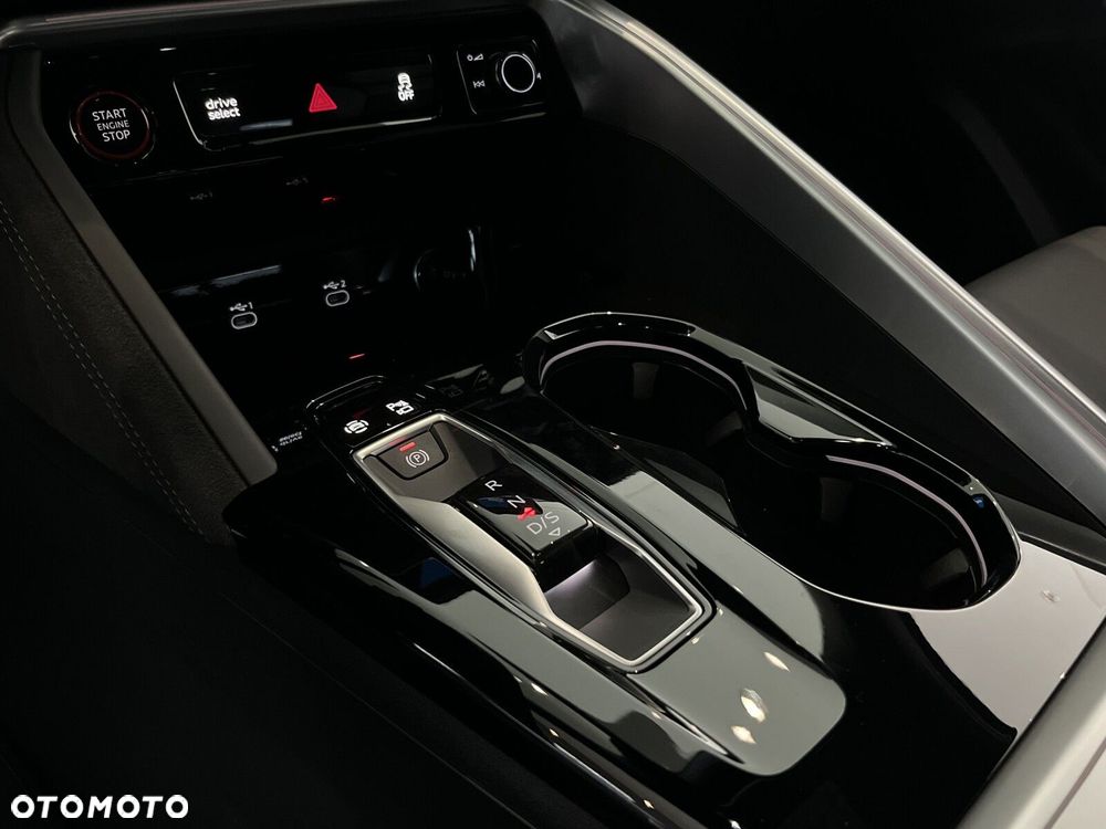 Audi SQ5 - 35