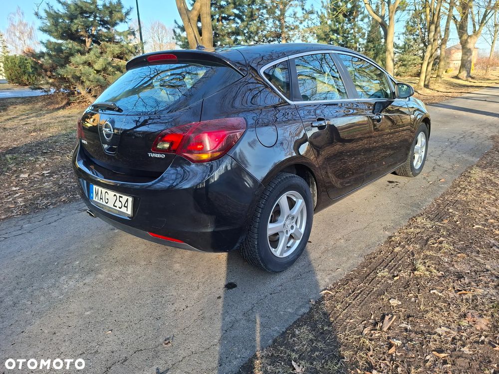 Opel Astra 1.4 Turbo Sport - 3