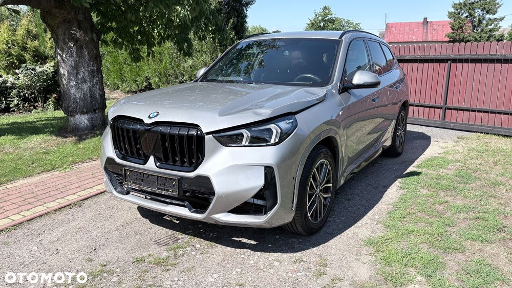 BMW X1 xDrive23i M Sportpaket - 2
