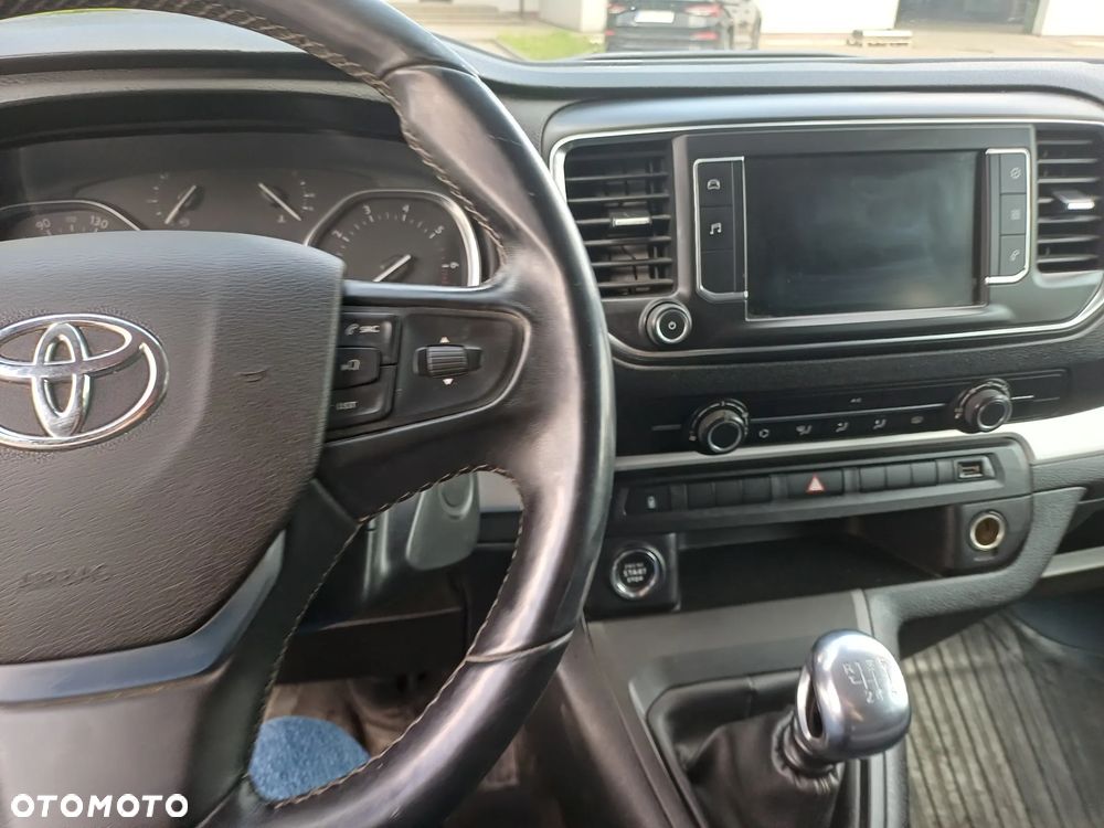 Toyota Proace Verso - 10