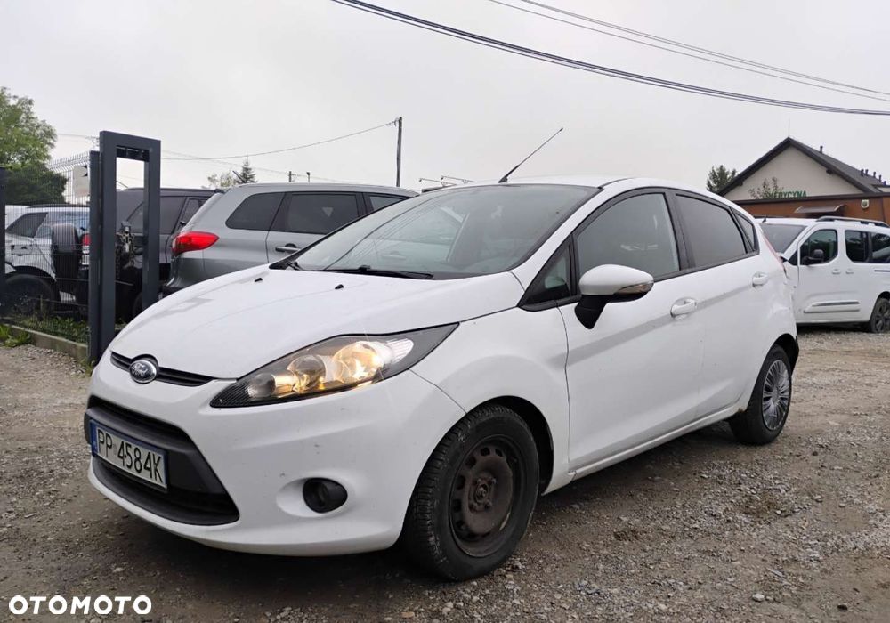 Ford Fiesta - 3