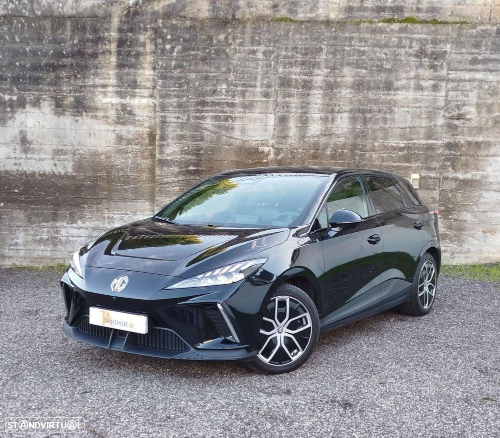 MG MG4 64 kWh Luxury - 1