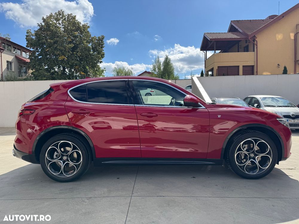 Alfa Romeo Stelvio 2.0 Turbo AWD AT8 Estrema - 5