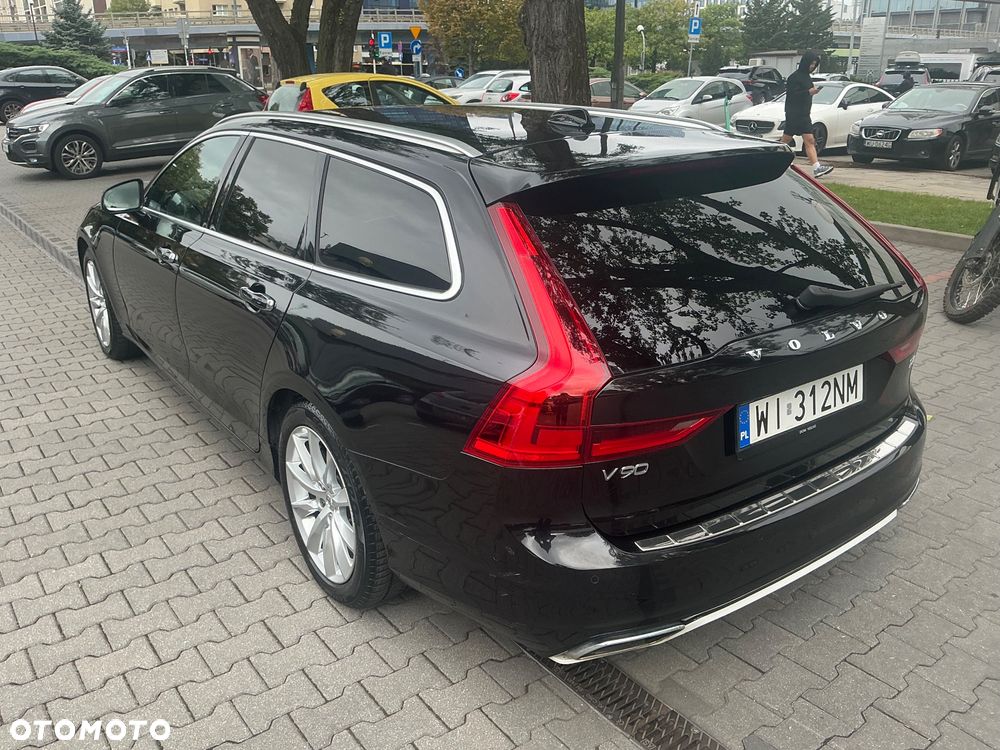 Volvo V90 T4 Momentum - 9