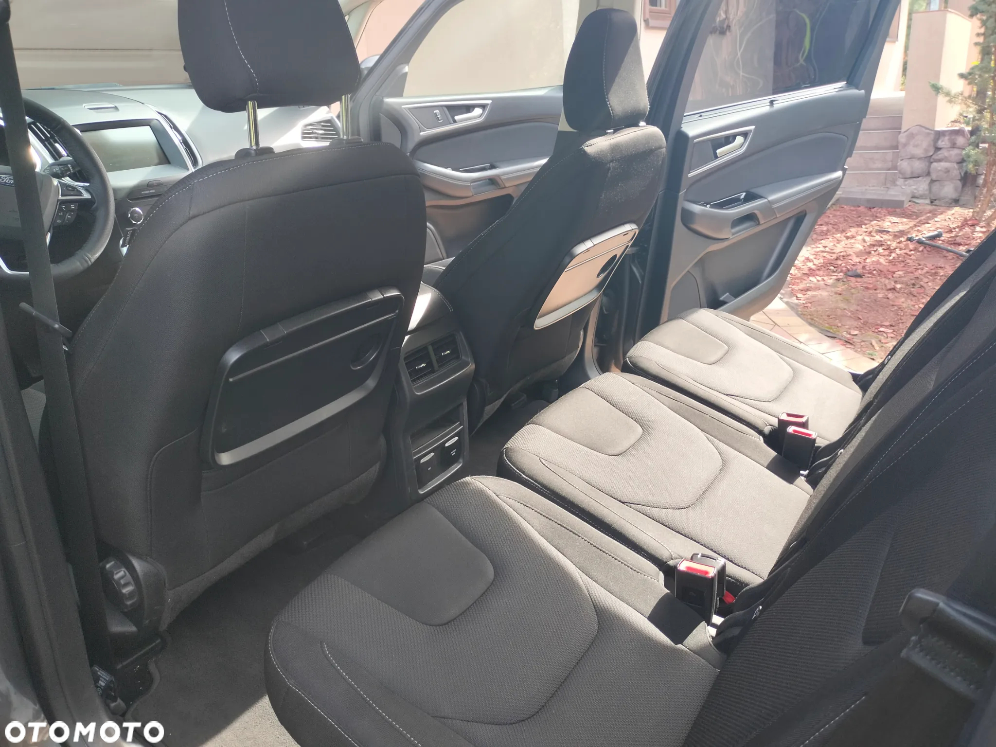 Ford S-Max 2.0 EcoBoost Titanium - 23