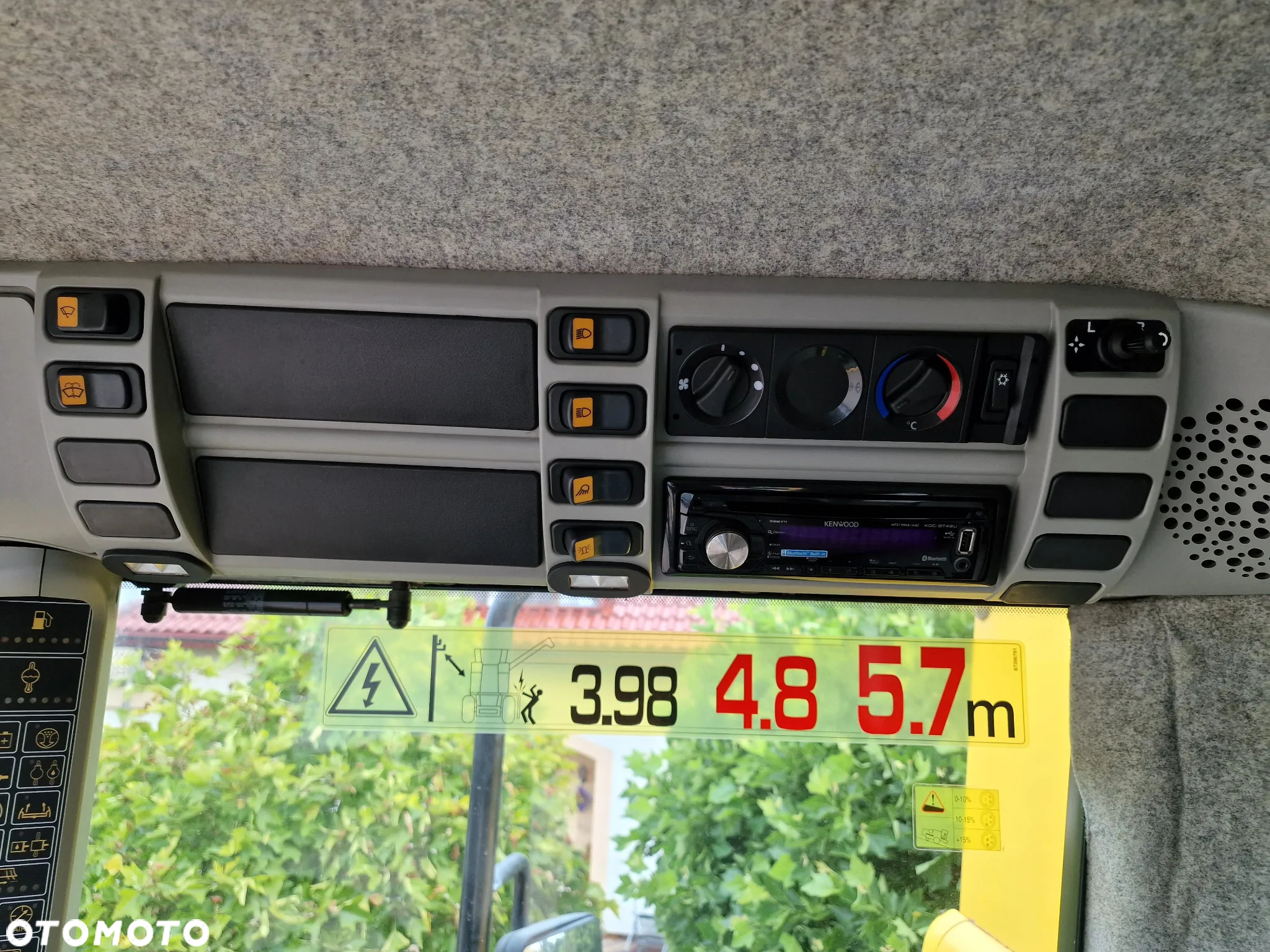 New Holland CSX7080, 6m Vario, 2007rok - 13