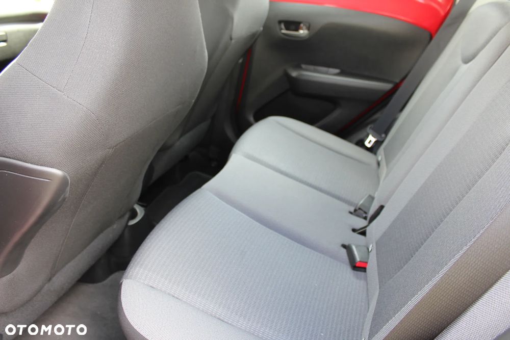 Toyota Aygo 1.0 VVT-i Color Edition - 10