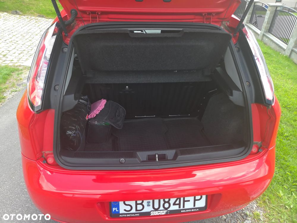 Fiat Punto 1.4 Easy S&S - 9