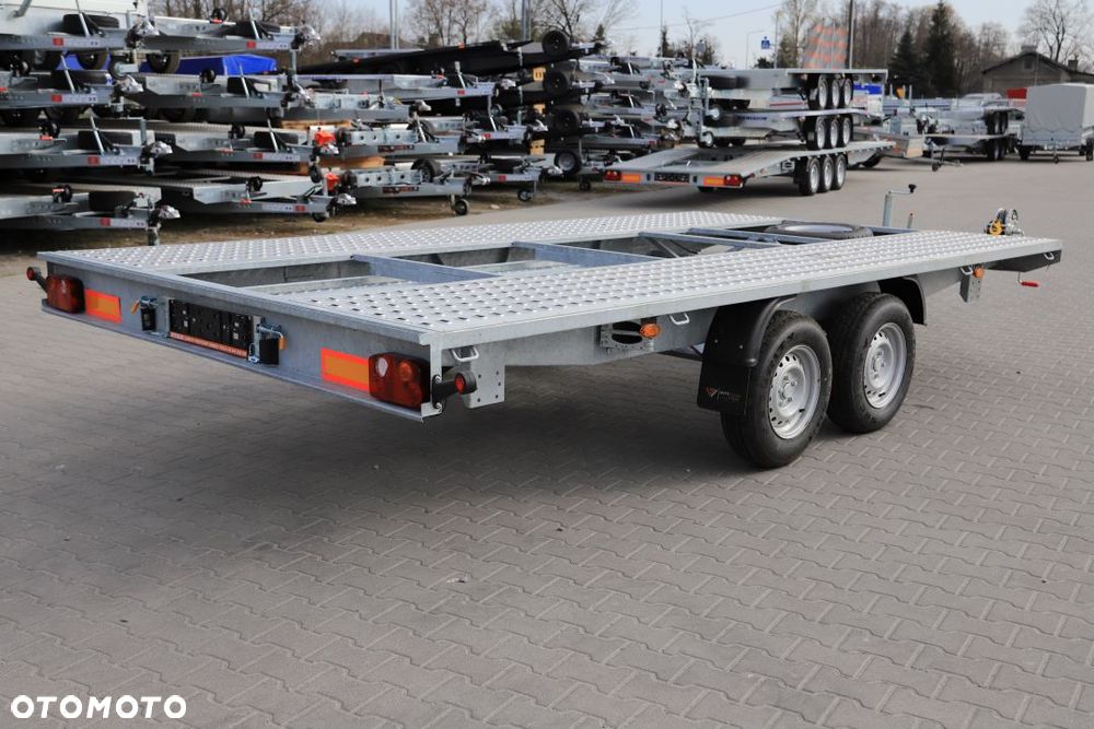 Niewiadów Mars 4.5 x 2.5 , 2 osie, koła 185R14C, DMC 3500 kg - 4