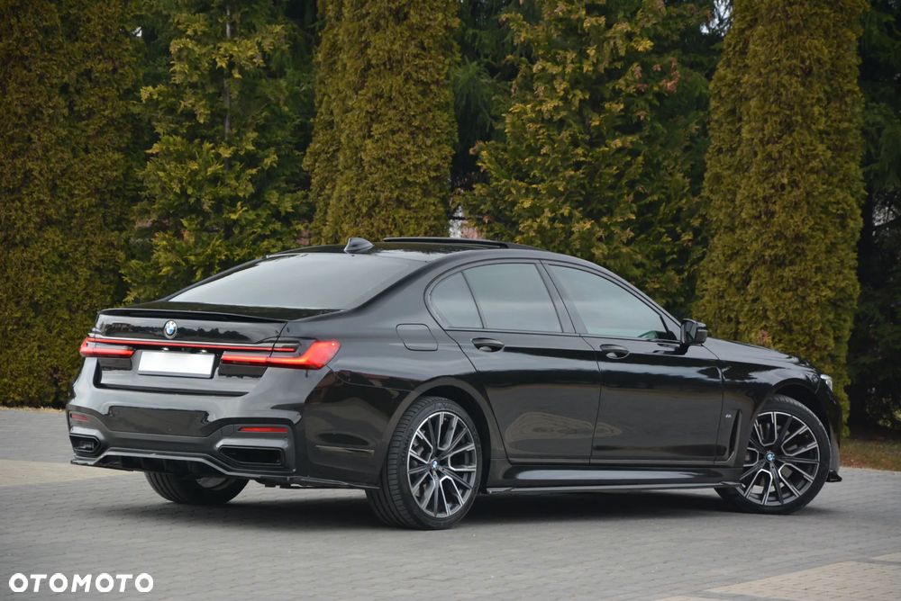 BMW Seria 7 - 16