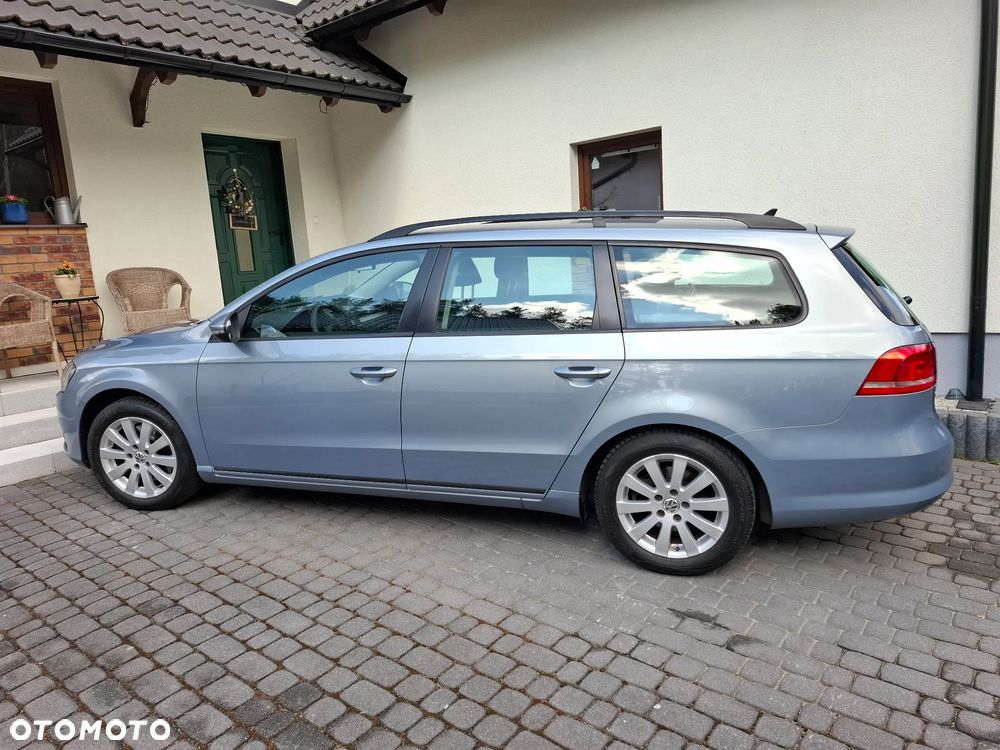 Volkswagen Passat 2.0 TDI Comfortline - 33