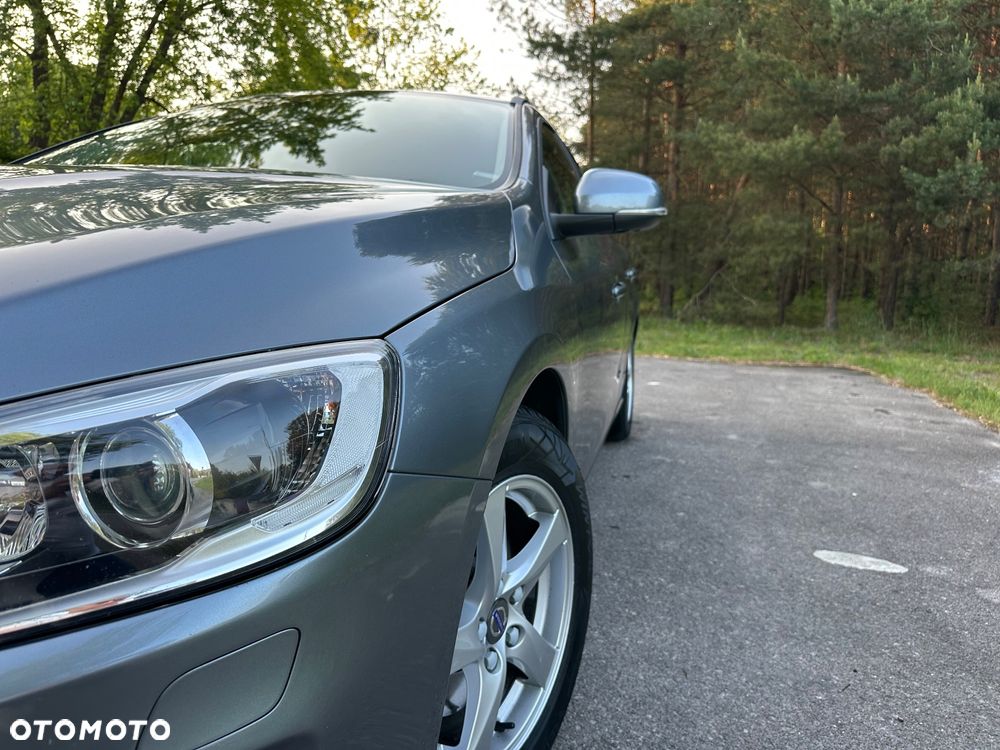 Volvo V60 D3 Geartronic Momentum - 4