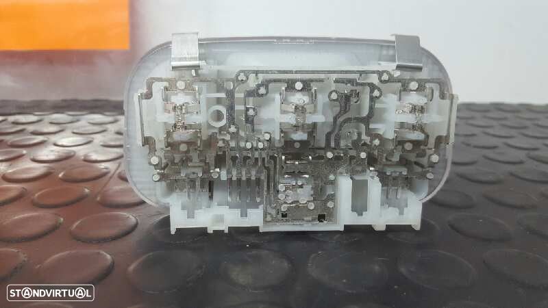 LUZ INTERIOR CITROEN BERLINGO STATION WAGON SEDUCTION - 5