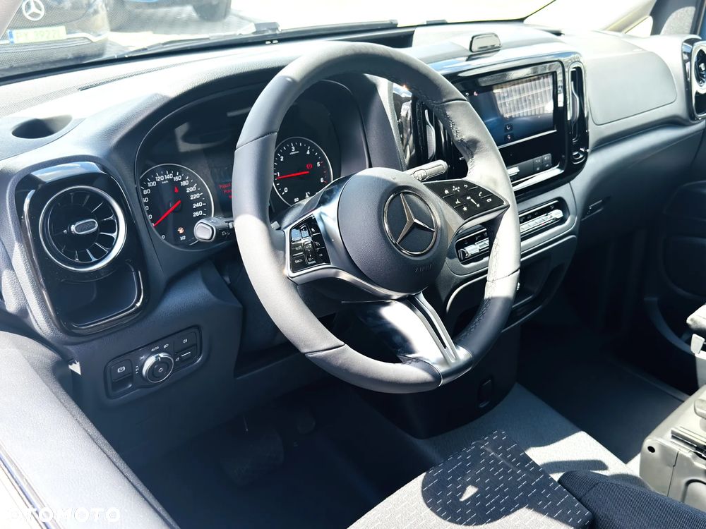 Mercedes-Benz Vito Tourer L2 Pro 9G-Tronic 447.703 - 12