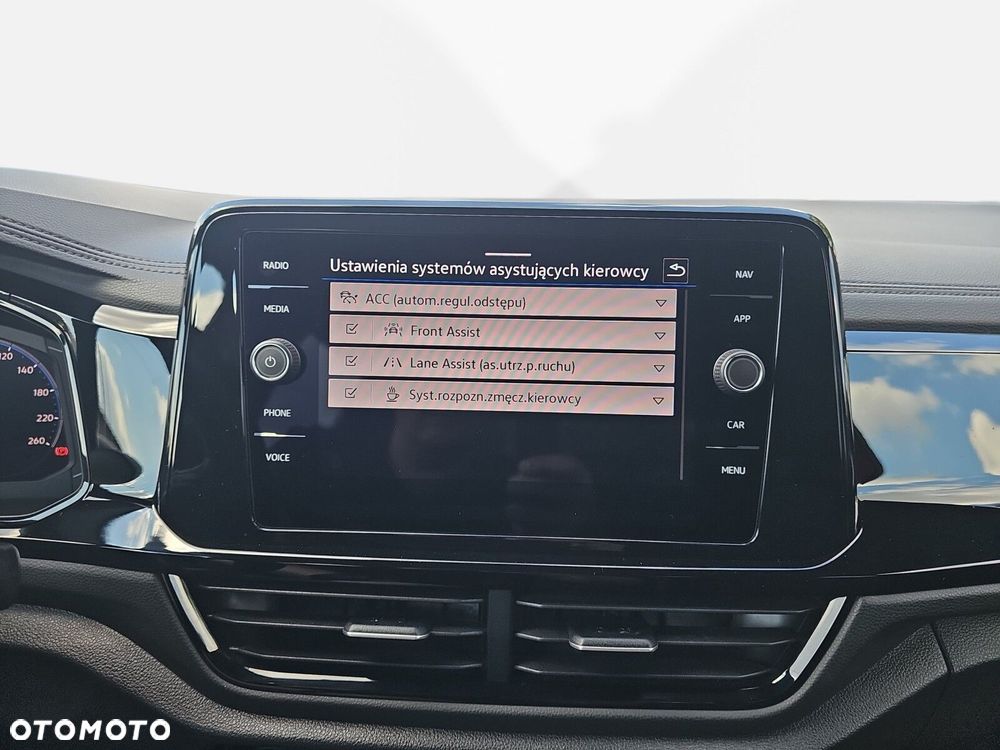 Volkswagen T-Roc 1.5 TSI R-Line DSG - 28