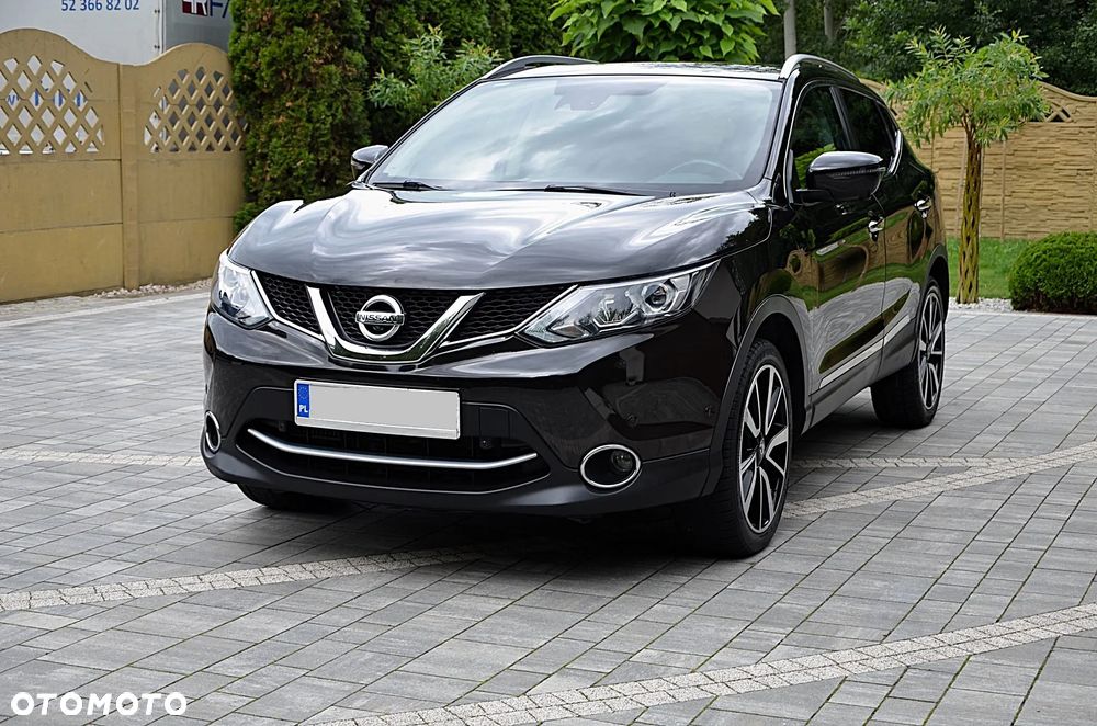 Nissan Qashqai 1.6 DCi Xtronic TEKNA - 1