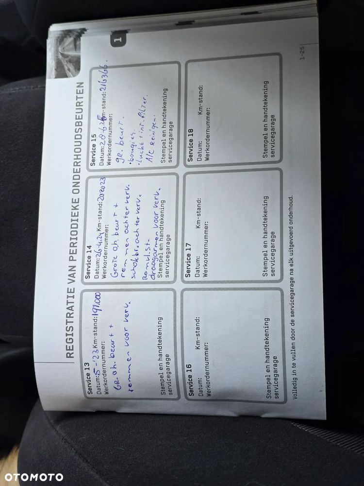 Mitsubishi Outlander - 27