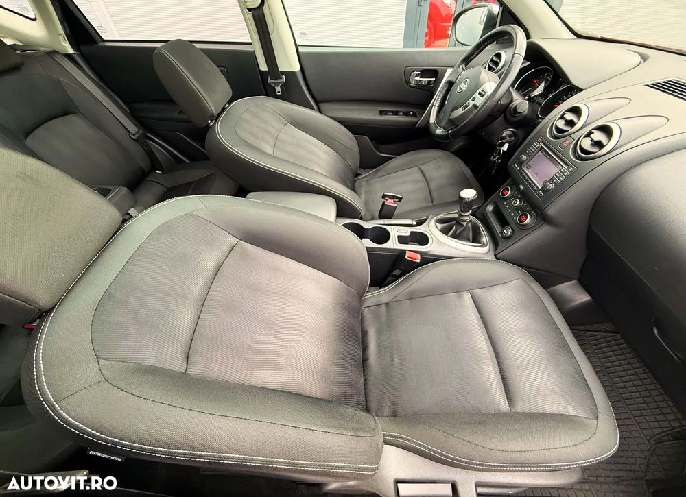 Nissan Qashqai 1.5 dCi DPF 360 - 19