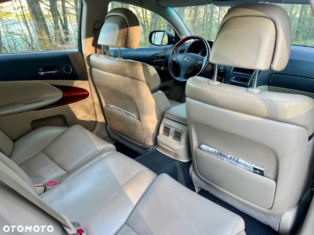 Lexus GS 450h Prestige + - 11