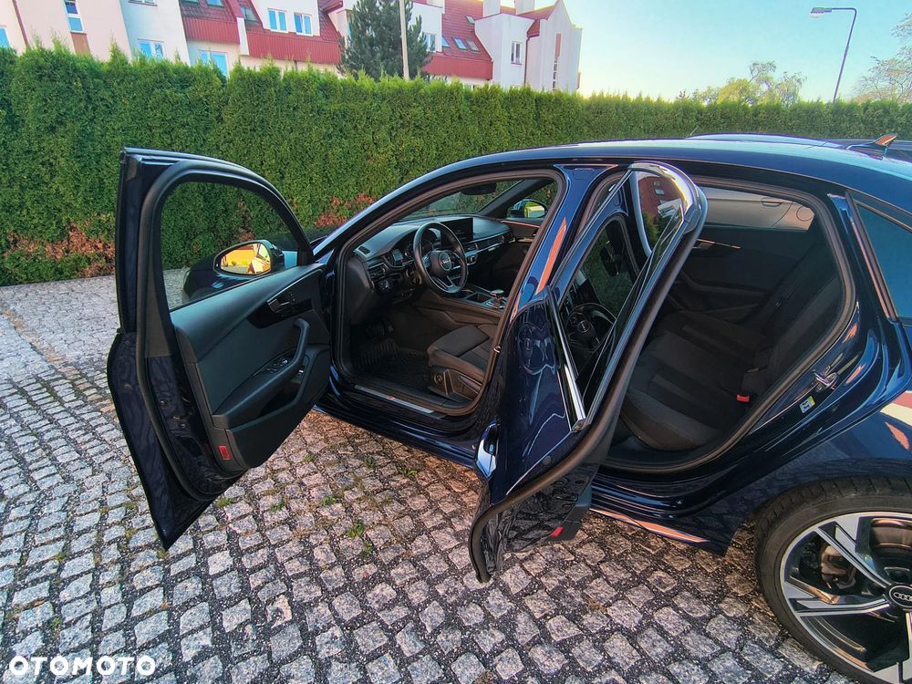 Audi A4 - 5