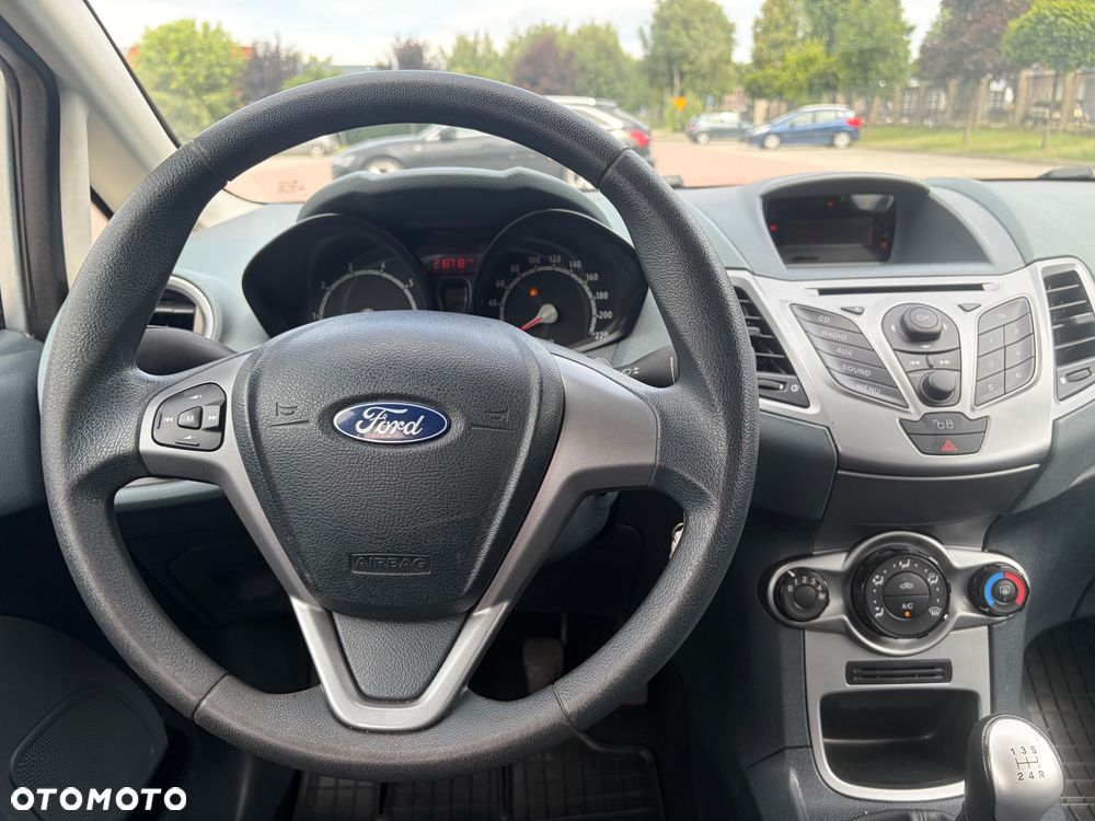 Ford Fiesta 1.25 Viva - 21