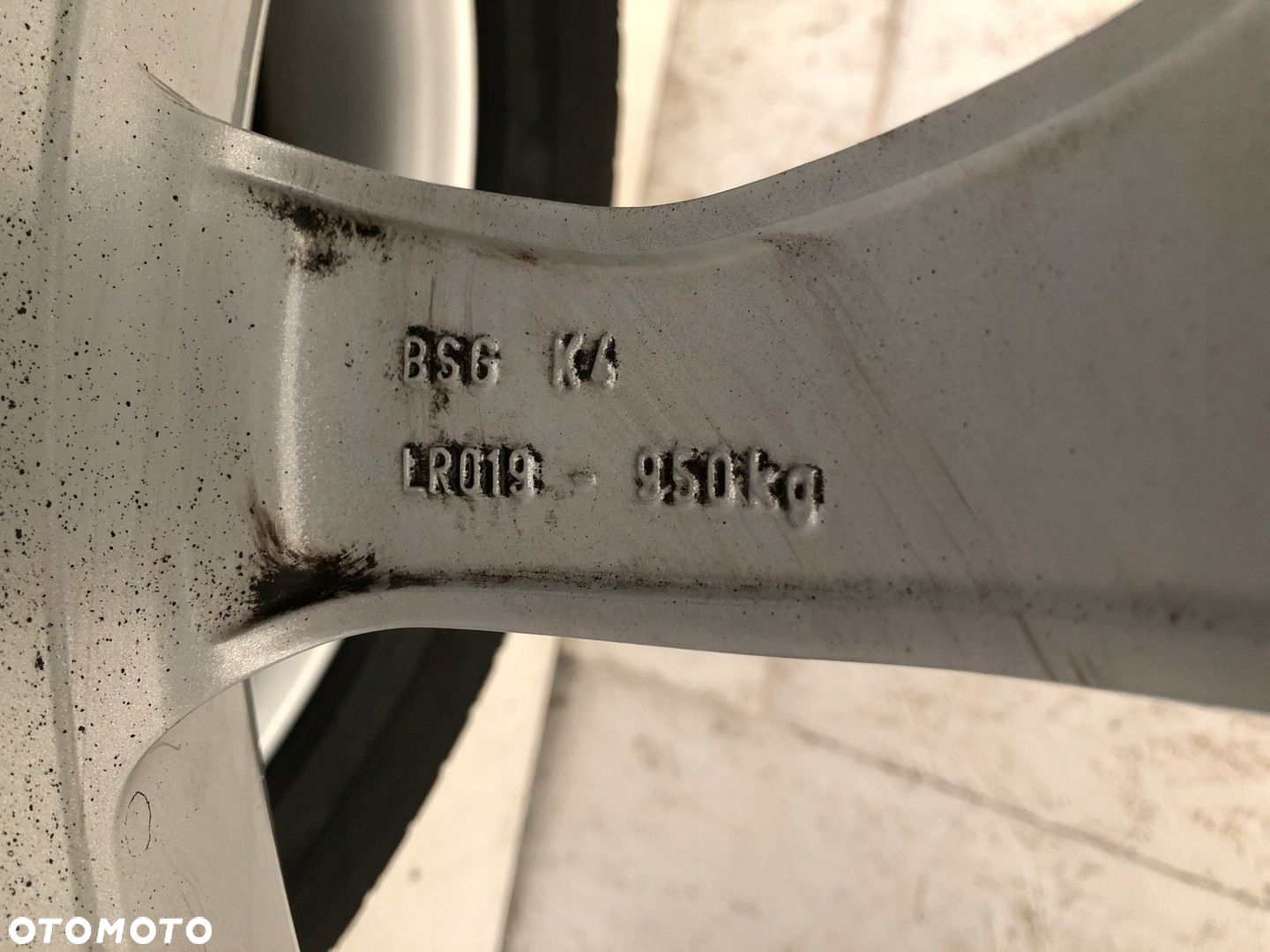 RANGE ROVER KOŁA ALUFELGI 255/55 R20 PIRELLI - 14
