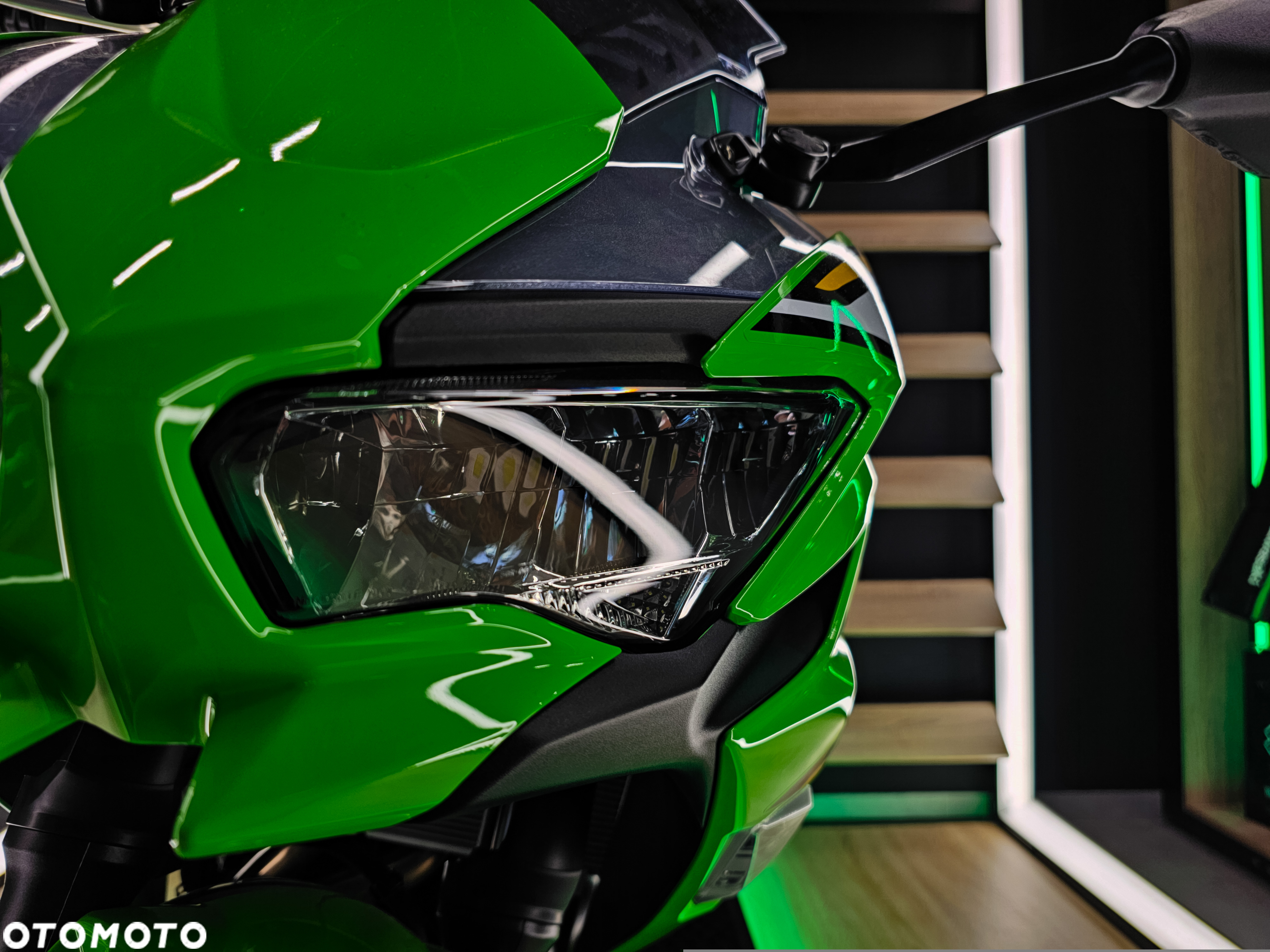Kawasaki Ninja - 8