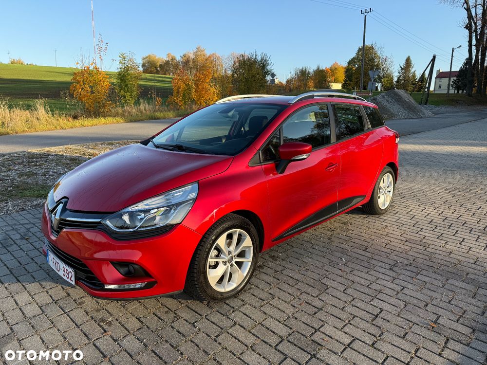 Renault Clio - 1