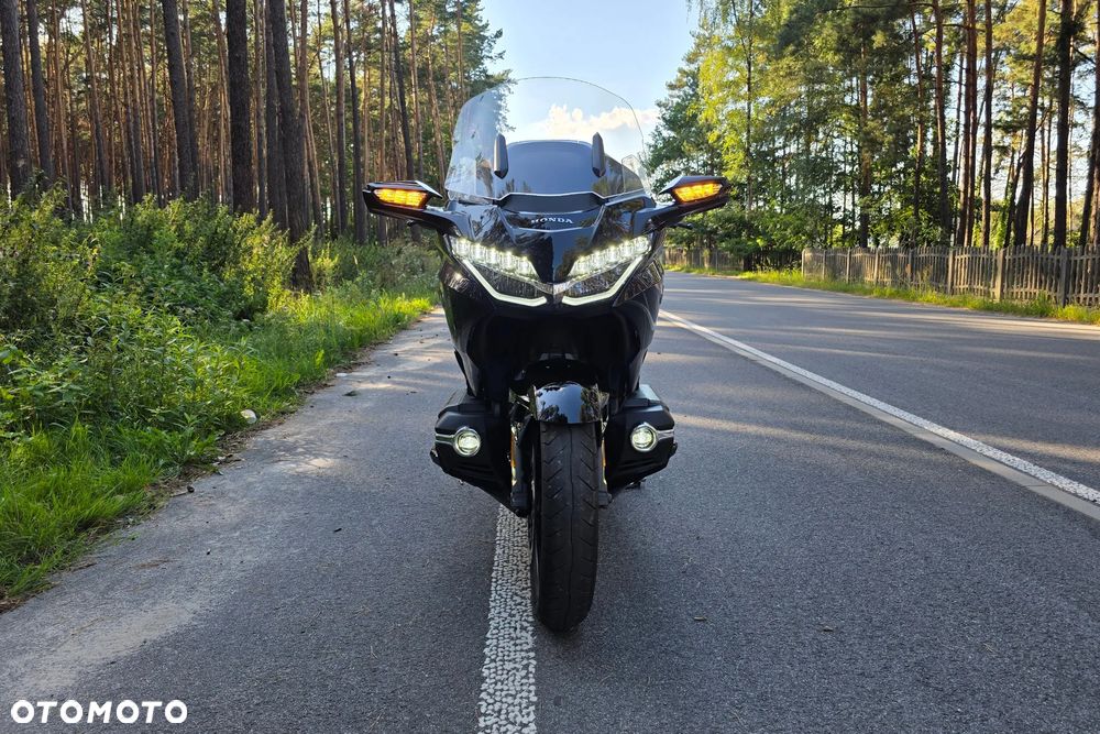 Honda GL - 16