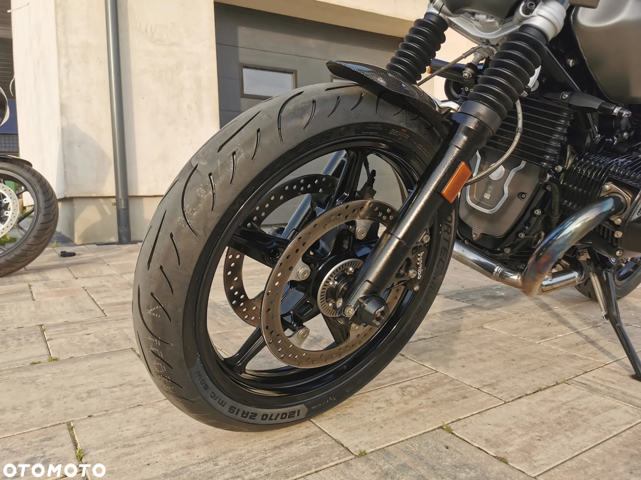 BMW R - 13