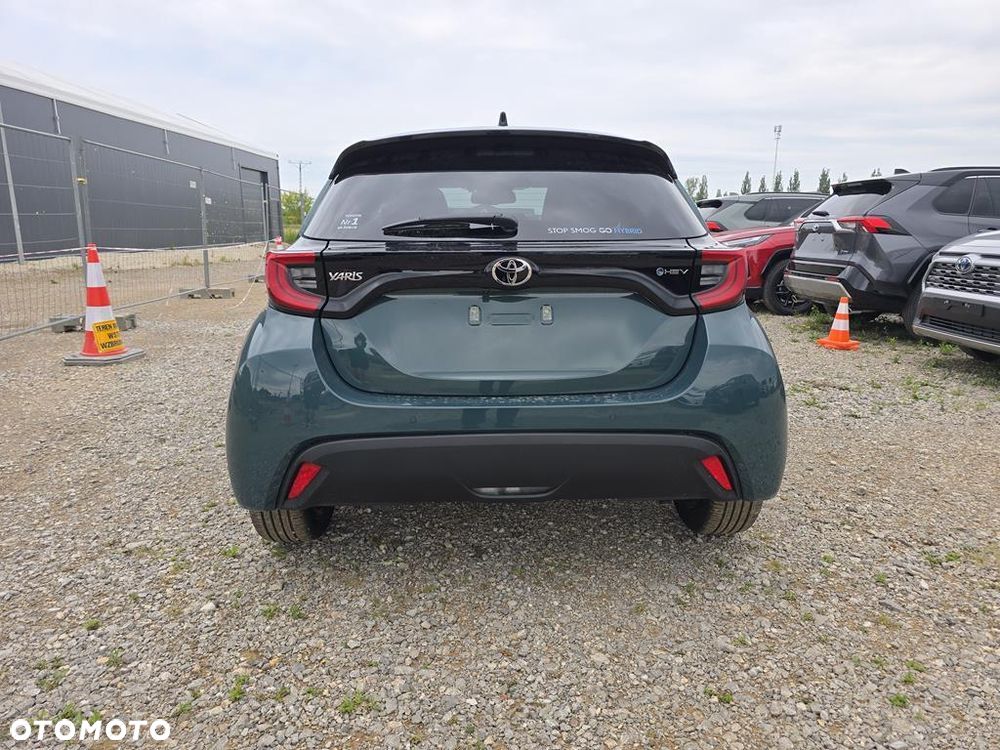 Toyota Yaris - 6