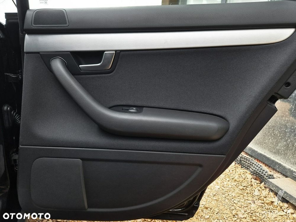 Audi A4 Avant 1.6 - 18