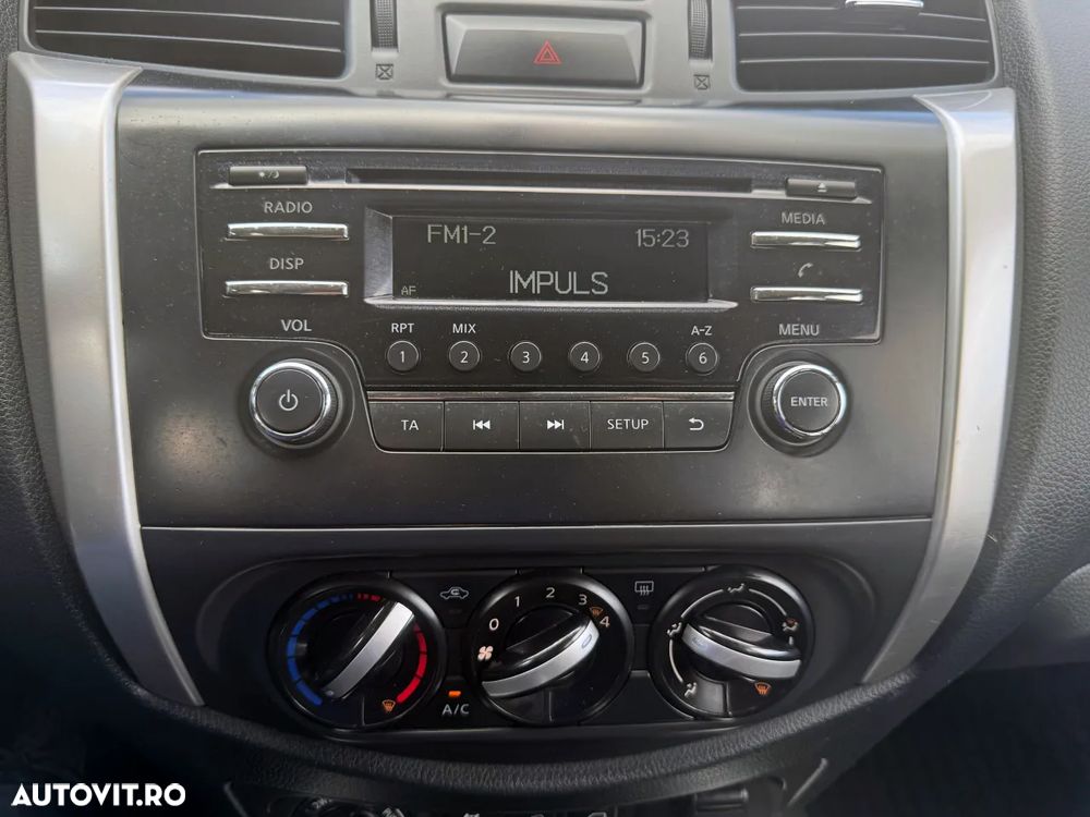Nissan Navara - 25