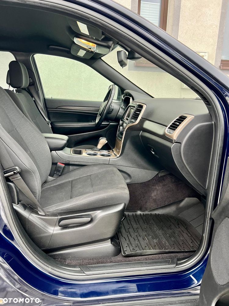 Jeep Grand Cherokee - 20