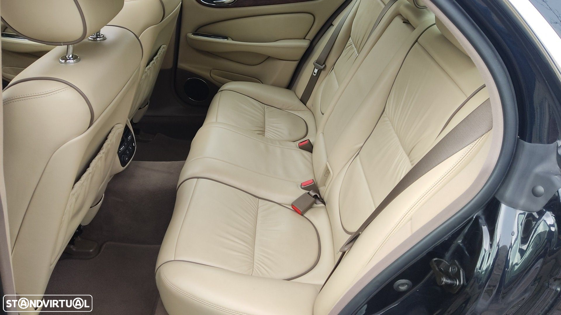 Jaguar XJ XJ6 2.7 D V6 Executive - 20