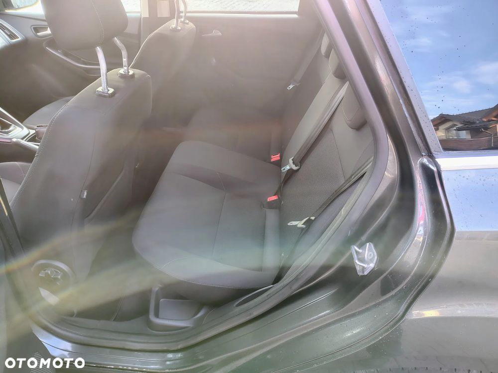 Ford Focus 1.5 EcoBlue Start-Stopp-System TITANIUM STYLE - 13