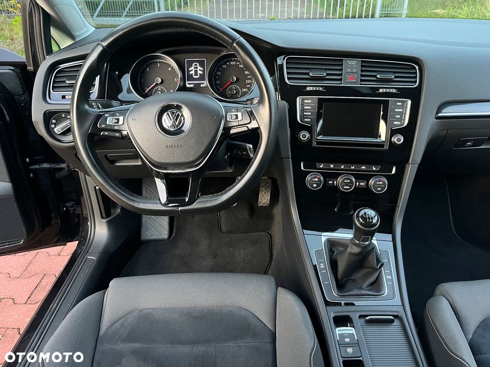 Volkswagen Golf 2.0 TDI (BlueMotion Technology) Highline - 12