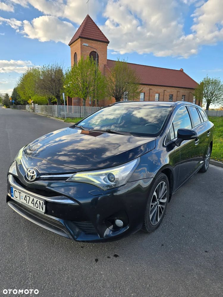 Toyota Avensis 2.0 D-4D Prestige