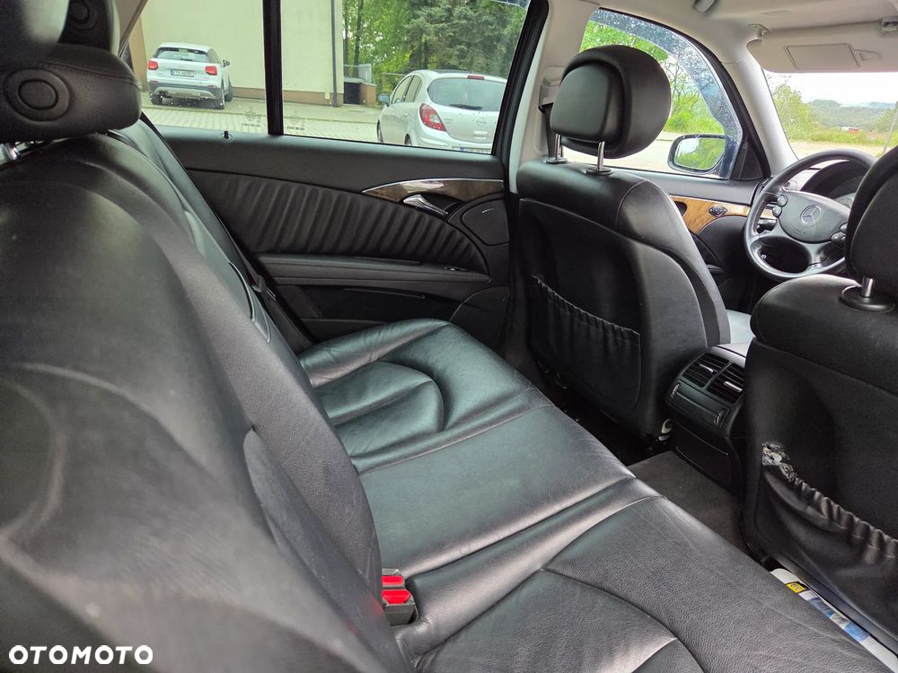 Mercedes-Benz Klasa E 320 CDI 4-Matic Avantgarde - 12