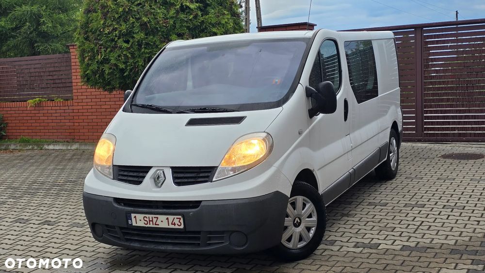 Renault Trafic - 1