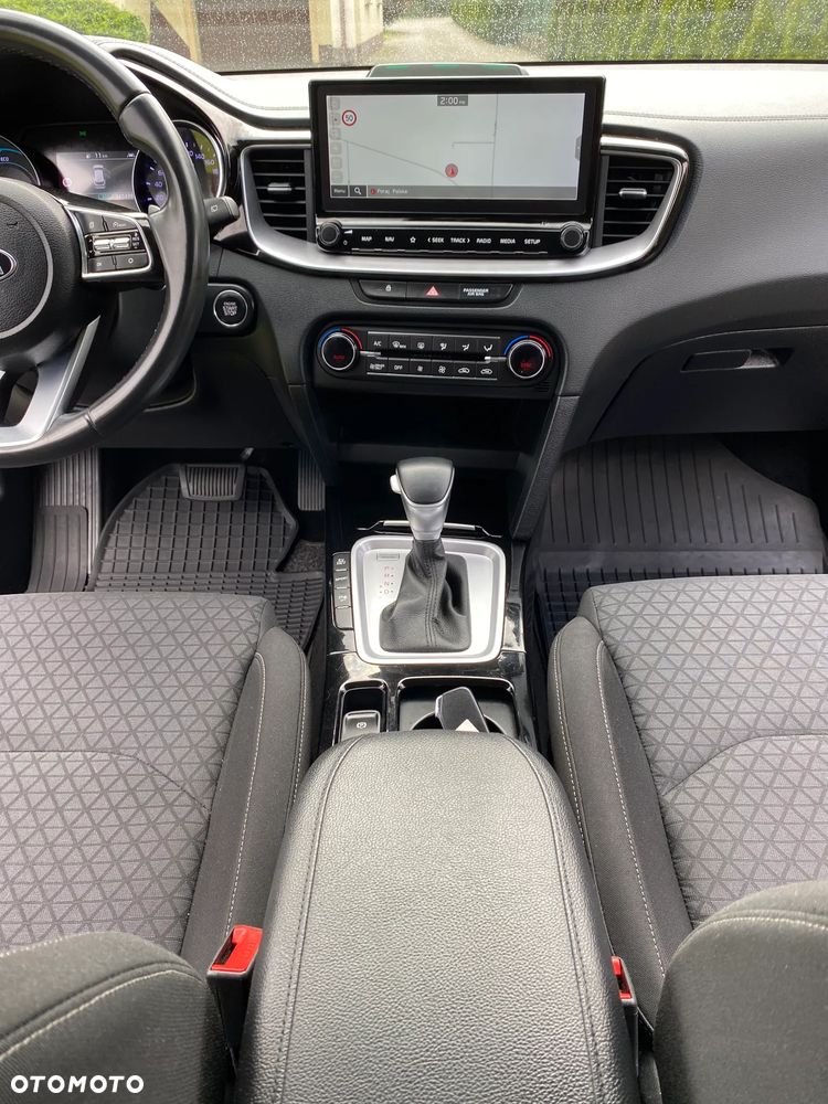 Kia Ceed 1.6 GDI DCT OPF Inspiration - 25